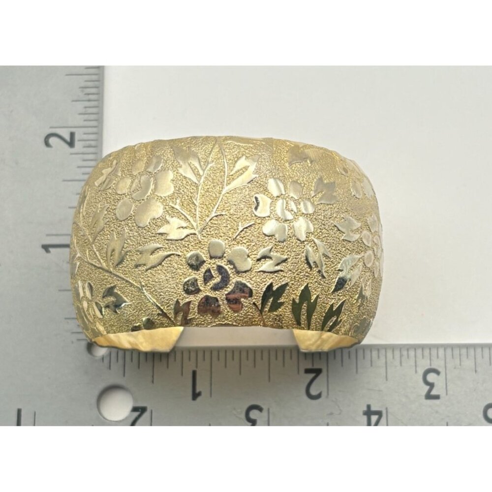 Vintage Wide Cuff Bracelet Floral Gold Tone Ornate Embossed Costume Jewelry - Picture 5 of 9